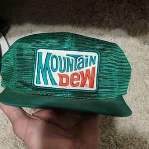 Vintage mountain dew mesh hat